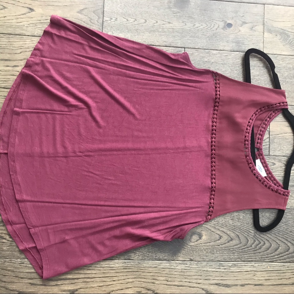 burgundy sleeveless swing top